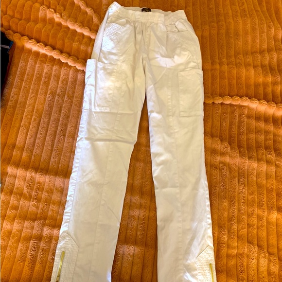 Womens XS scrubs - Picture 11 of 14